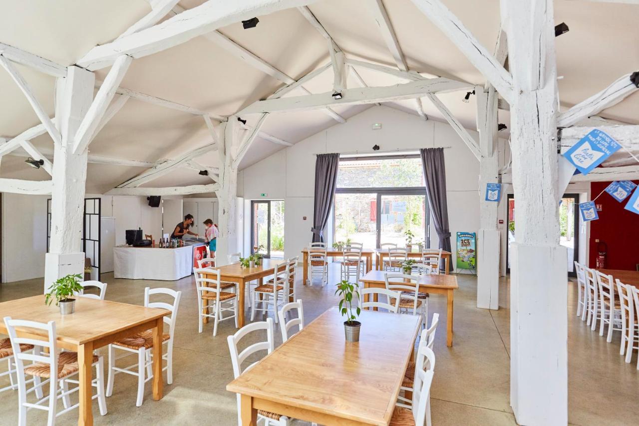 Domaine De L'Oiseliere Hotell Chauché Exteriör bild